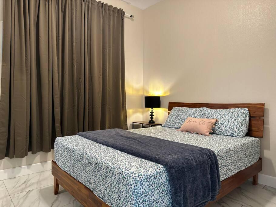 New Renovated House In Little Saigon Villa Midway City Eksteriør billede
