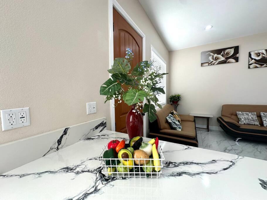 New Renovated House In Little Saigon Villa Midway City Eksteriør billede